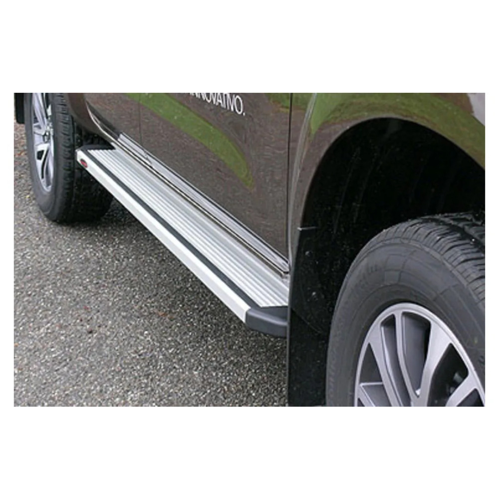 Marche Pieds aluminium Toyota Hilux 2005-2011