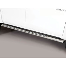 Marche pieds ovale Inox avec Design Toyota Hilux 2016- Double Cabine