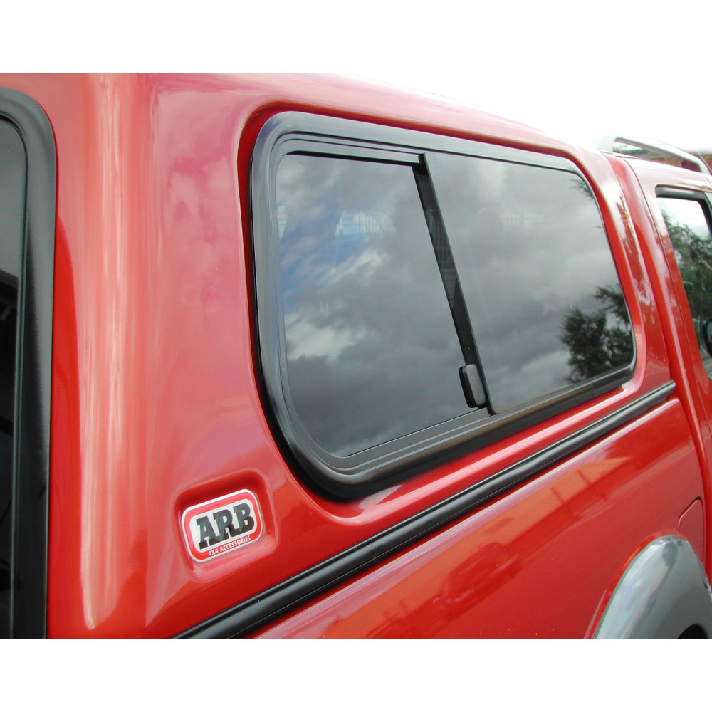 Fenêtre Latérale Coulissante Hard top ARB pour Double Cabine