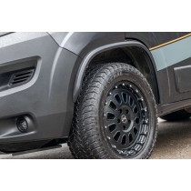 Élargisseurs d'ailes Avant 25 mm - Fiat Ducato, Citroën Jumper, Peugeot Boxer (2006+)