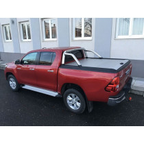 Couvre-benne RealTruck Mountain Top MTR Roll Cover Gris pour Toyota Hilux 2016+ Double Cab
