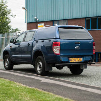 Hardtop commercial Truckman RS blanc sur Ford Ranger Double Cabine 2012-2022