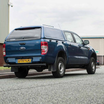Hardtop commercial Truckman RS blanc sur Ford Ranger Double Cabine 2012-2022