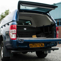 Hardtop commercial Truckman RS blanc sur Ford Ranger Double Cabine 2012-2022