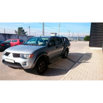 Hard-Top Starlux Avec Vitres Mitsubishi L200 06-09 CD