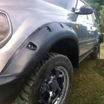 Elargisseur d'Aile Toyota LAND CRUISER 80 – 65 mm