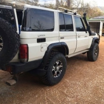 Elargisseur d'Aile Avant Toyota LAND CRUISER LJ7# SERIES 2 /KZJ7 4 Portes– 55 mm