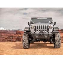 Pare chocs avant acier HD Series Rugged Ridge avec support treuil pour Jeep Wrangler JK 07-18 JL 18- Gladiator JT 20-