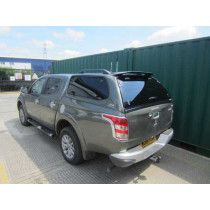 Hard top SJS avec fenêtre latérale ouverture papillon Mitsubishi L200 MK7 Série 5 double cabine2015-2019