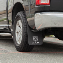 Bavette caoutchouc DODGE 28X48 cm