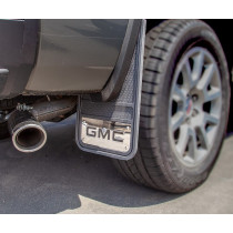 Bavette caoutchouc GMC 31X59 cm