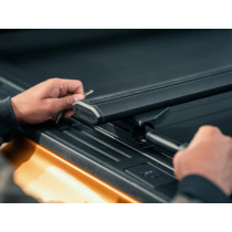 Barres de portage noir Tonneau cover Mountain Top Toyota Hilux 2020-