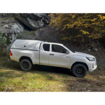 Hard top STARFLEX sans vitre latérale et arrière Toyota Revo 2016- 2 portes a/portes latérales