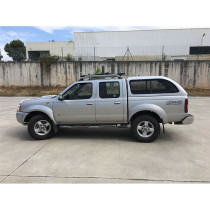 Hard-Top Starlux Avec Vitres Nissan D22 Double Cabine 2002-20005