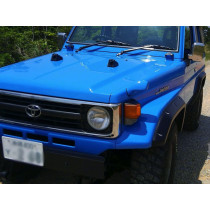 Elargisseur d'Aile avant et arrière Toyota LAND CRUISER BJ7#,FJ7#, HJ7#,HZJ7#,HDJ7#,FZJ7#,PZJ7# 1985-2007 – 55 mm